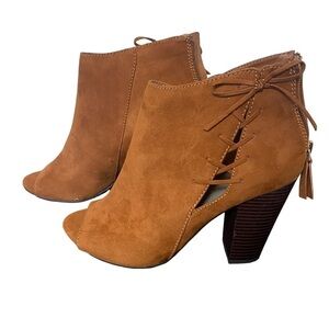 A.NA Jacky Cognac‎ Suede Block Heel Open Toe Booties Sz 10